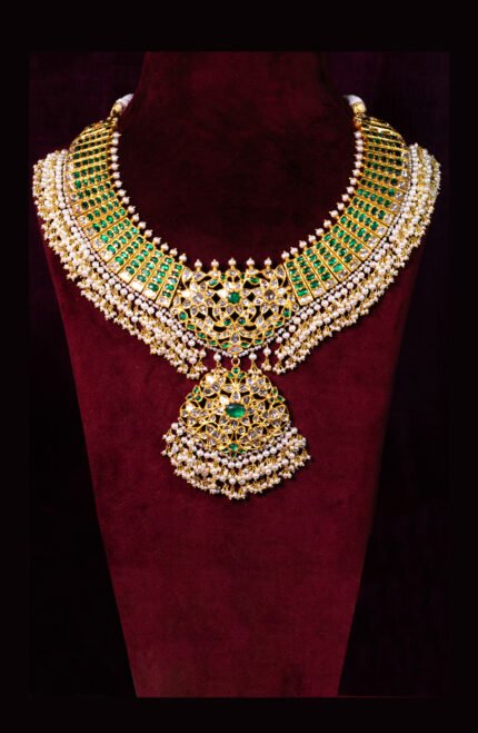 Kundan Tussi Necklace