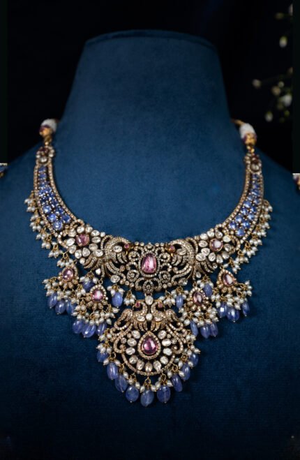 Rich Gold Victorian Necklace