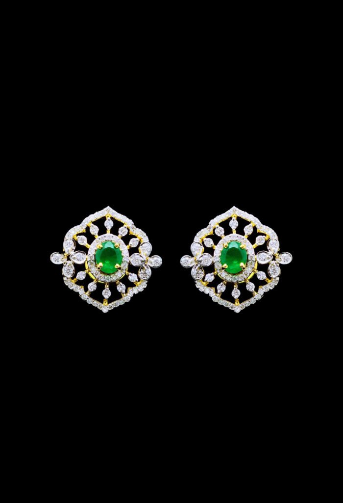 Diamonds Round Stud Earrings