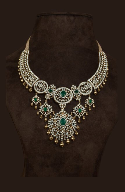 Diamond studded Necklace with Emerald