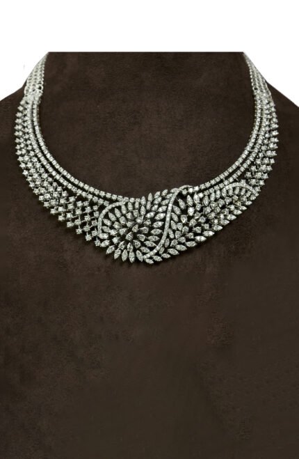 Luxury Bridal diamond necklace