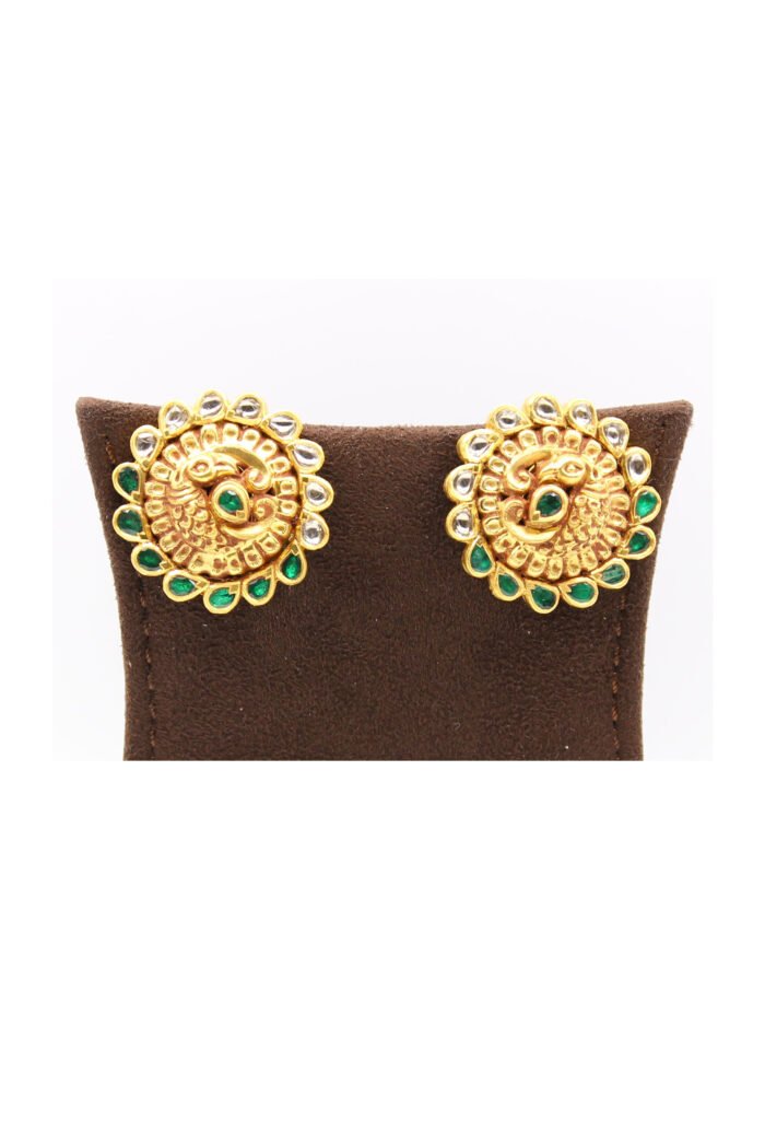 Emerald Round Kundan Earrings