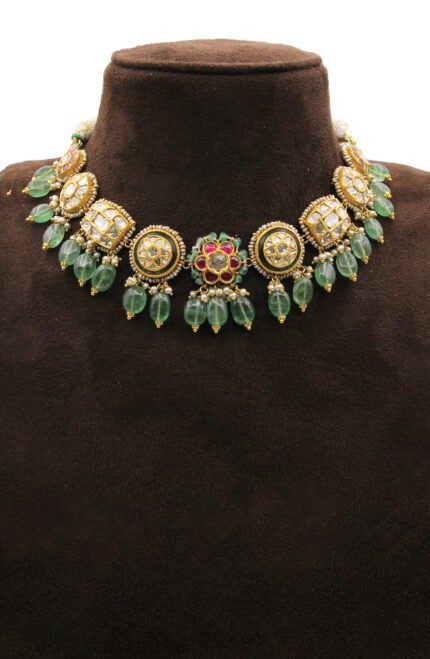 Graceful Kundan Polki Necklace