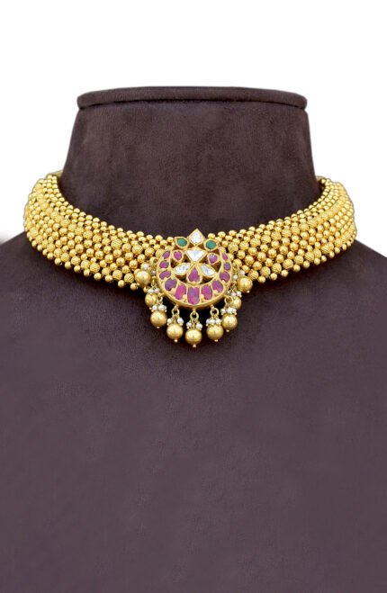 Traditional Ruby Studded Necklace