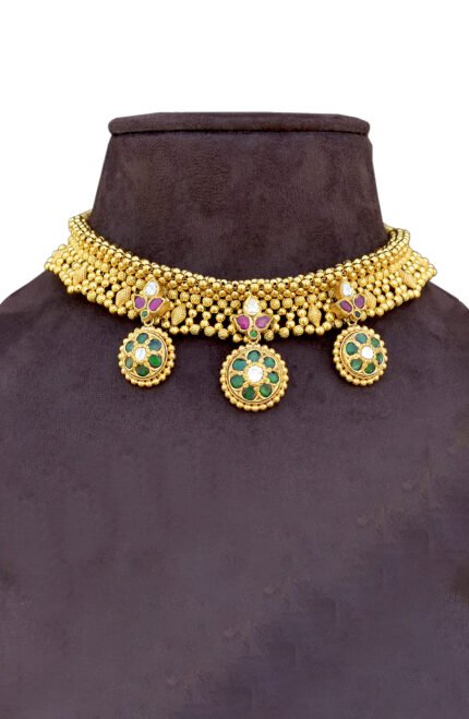 Traditional Emerald Kundan Necklace